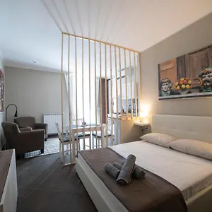 https://katana-suites-apartments.taorminaitalyhotels.com